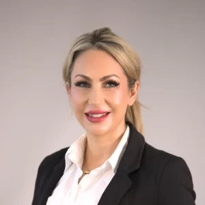 Lisa Adam